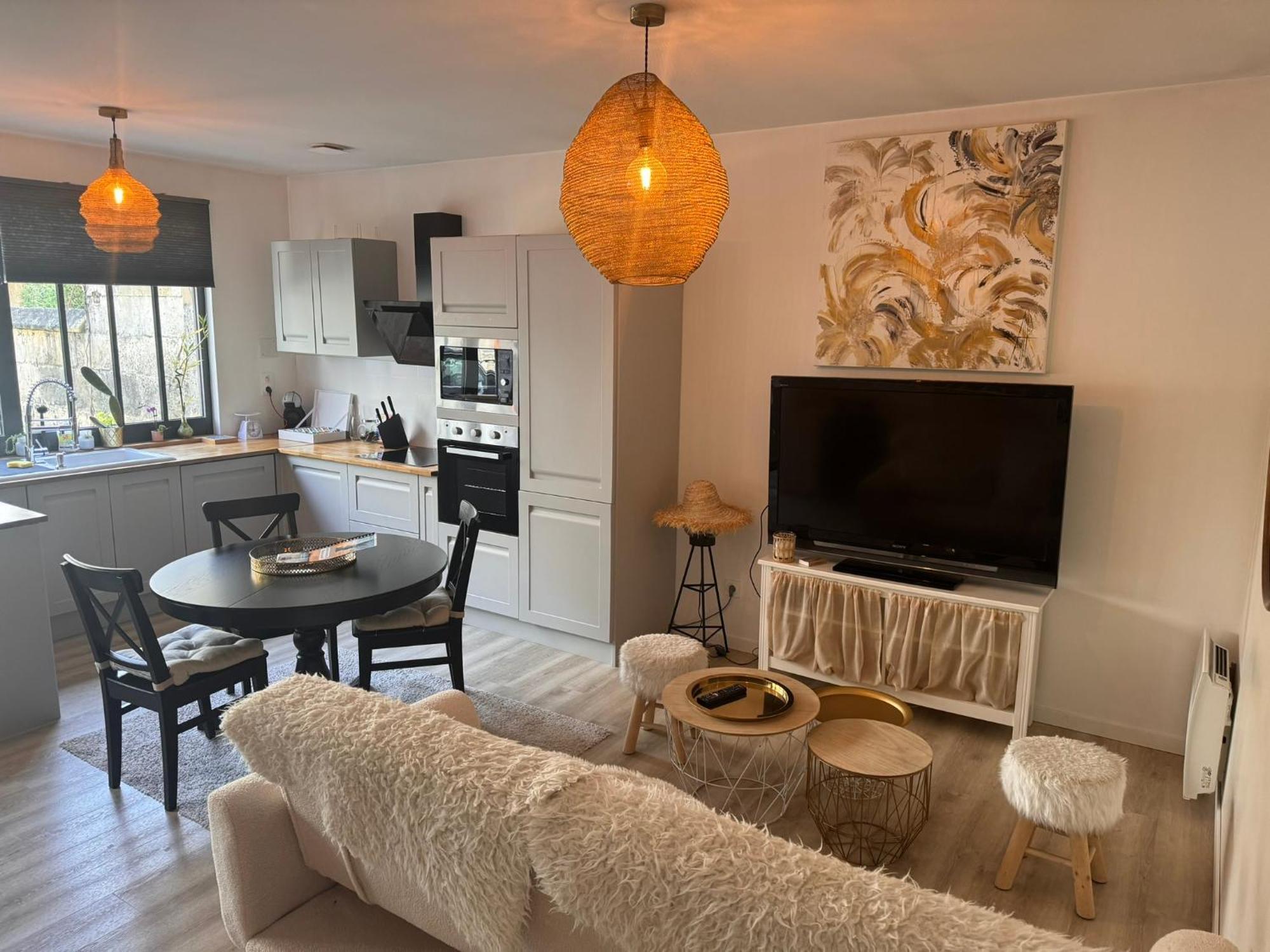 Maison + Parking Prive Au Coeur Angouleme 60M2 Zewnętrze zdjęcie